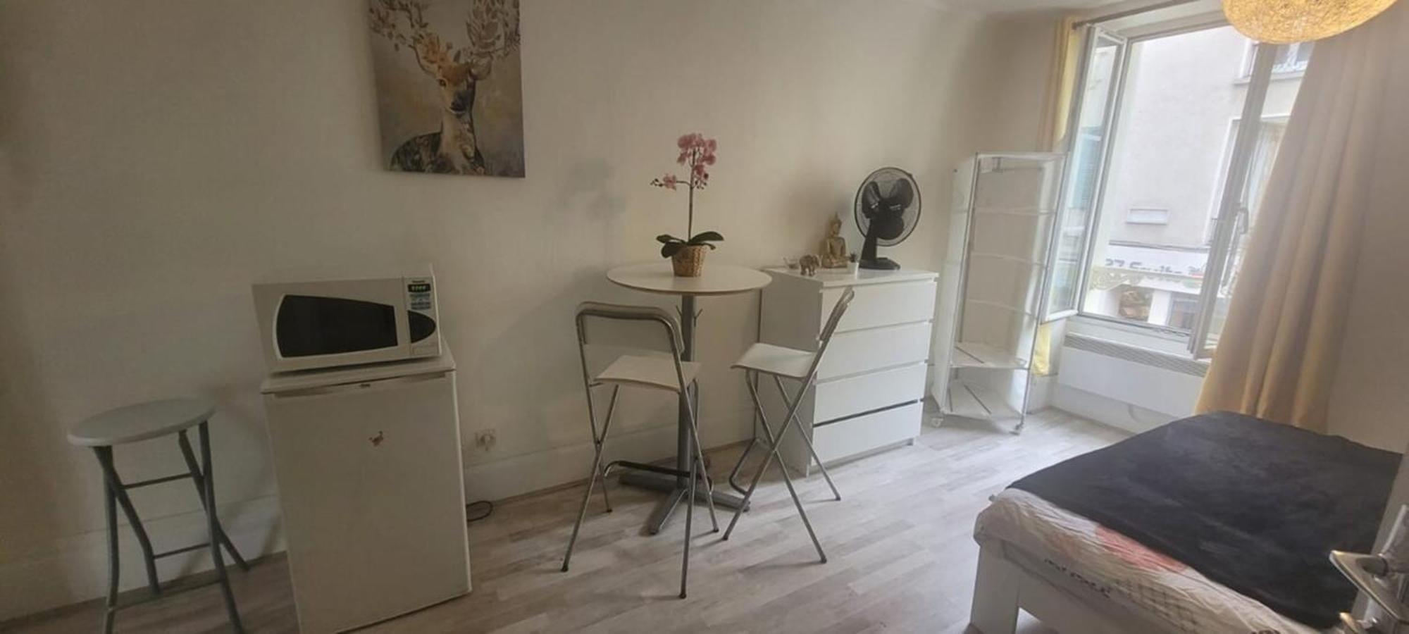 Cosy Fontainebleau Apartment Exterior photo